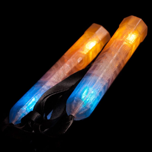 crystal-poi-fs-lite-flowlight-rechargeable-battery-glow-stick-glowstring-premium-poi-pair_flowtoys_detail1