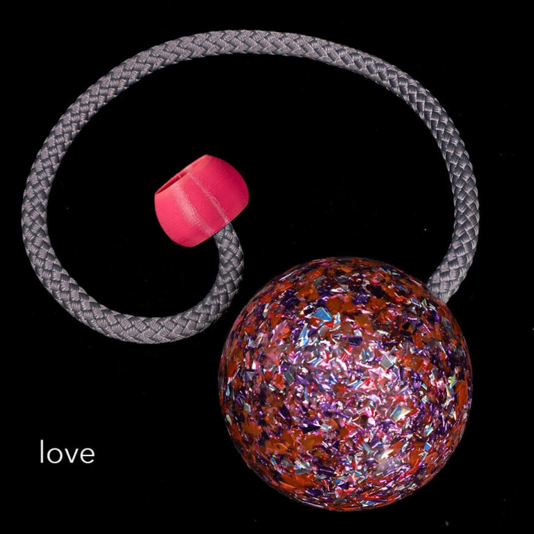 Glitterbomb contact poi by Flowtoys - Love